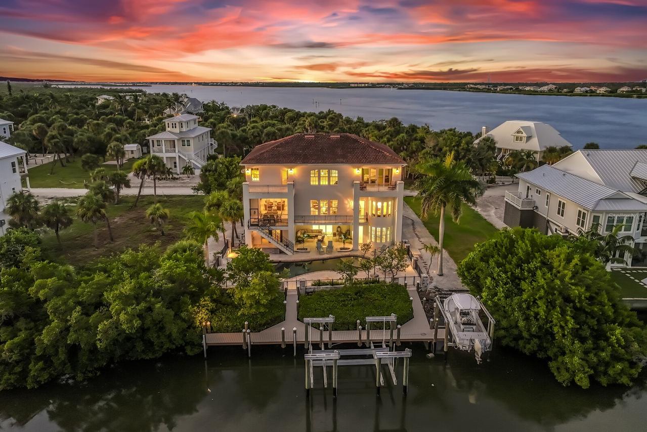 36 Lemon Bay Ln., Placida, FL 33946