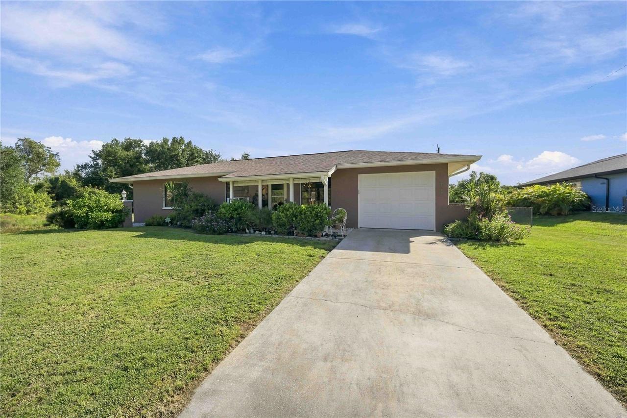 7320 Yardley St., Englewood, FL 34224