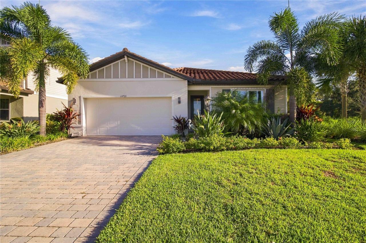 13721 Flat Woods Ter., Bradenton, FL 34211