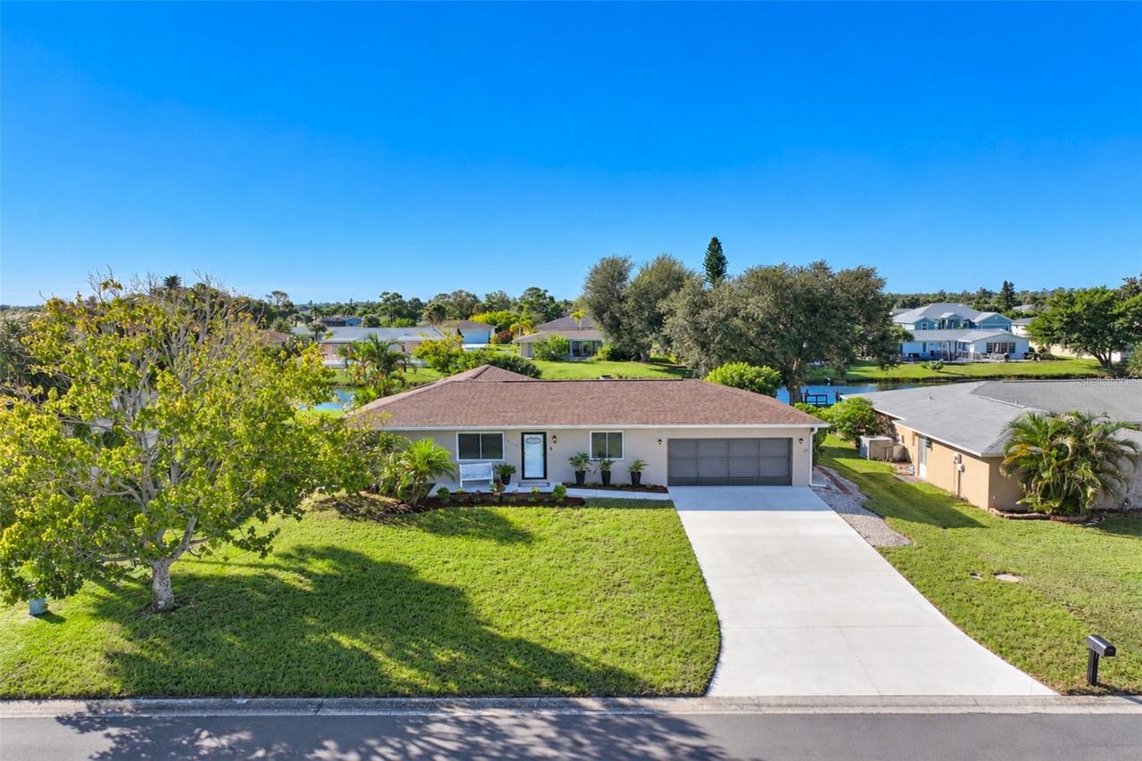 258 Annapolis Ln., Rotonda West, FL 33947