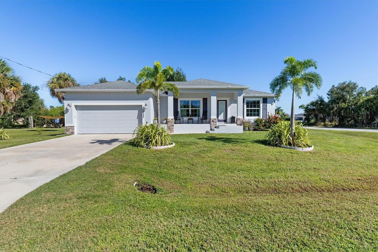 14142 Hopewell Ave., Port Charlotte, FL 33981