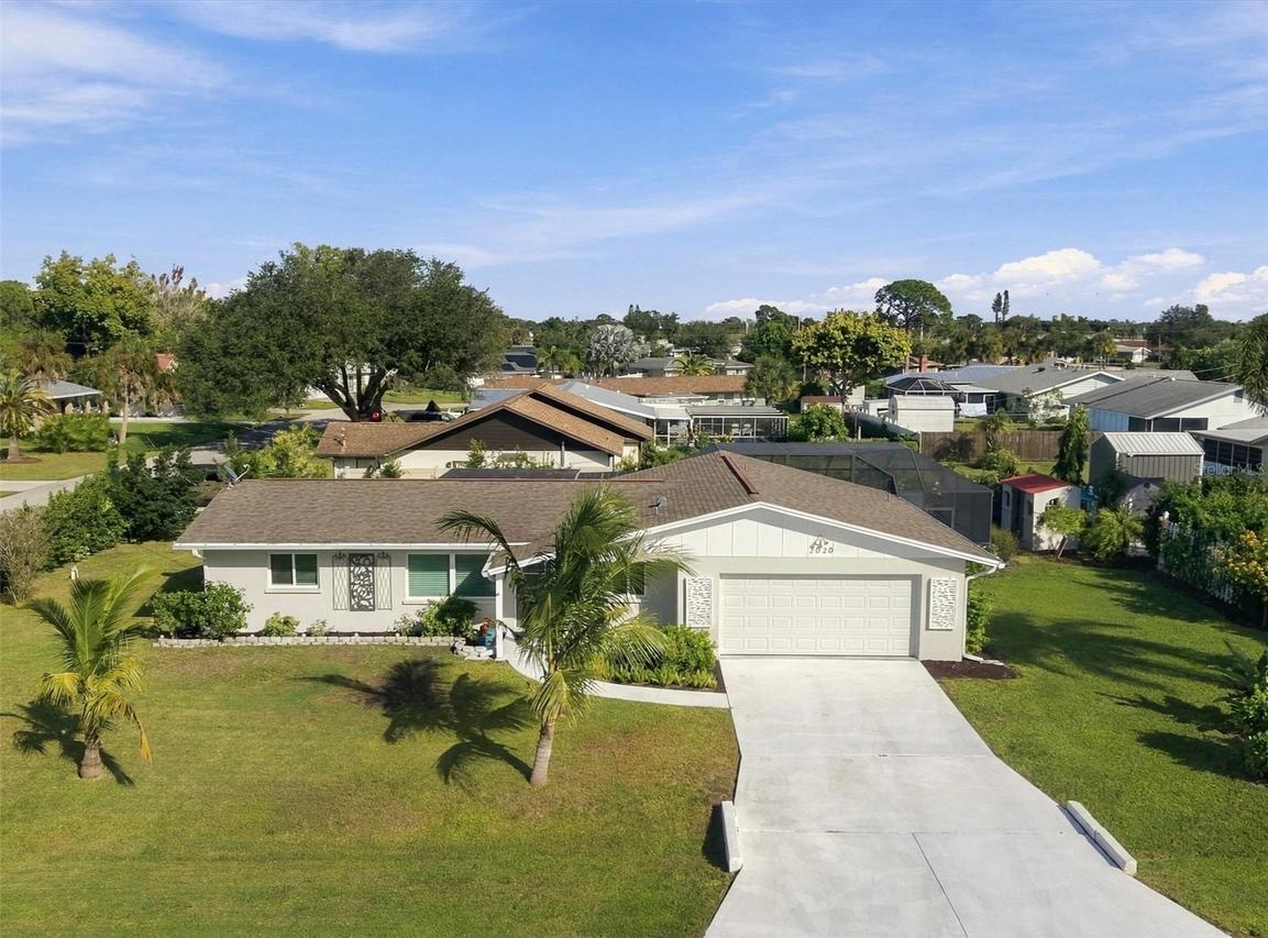 2020 Keyway Dr., Englewood, FL 34223