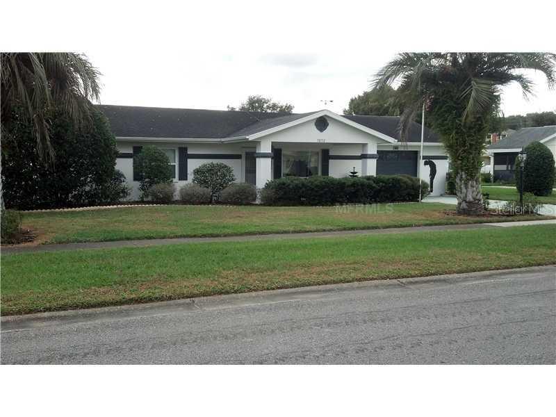 38532 Camden Ave., Zephyrhills, FL 33540