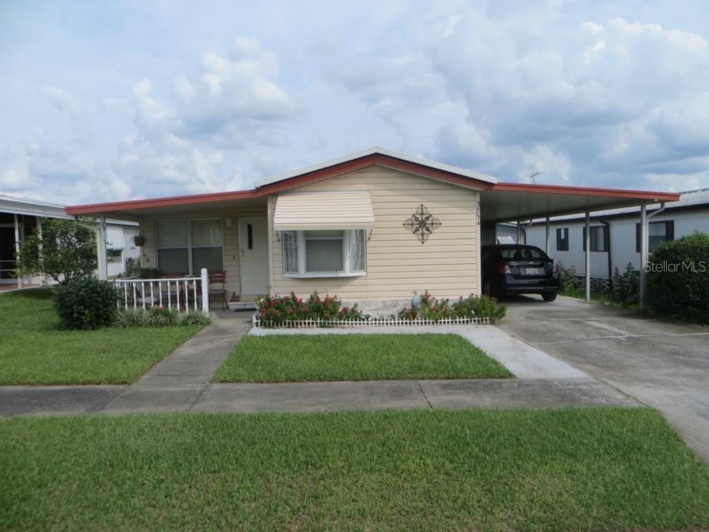 3854 Kim Dr, Wesley Chapel, FL 33543