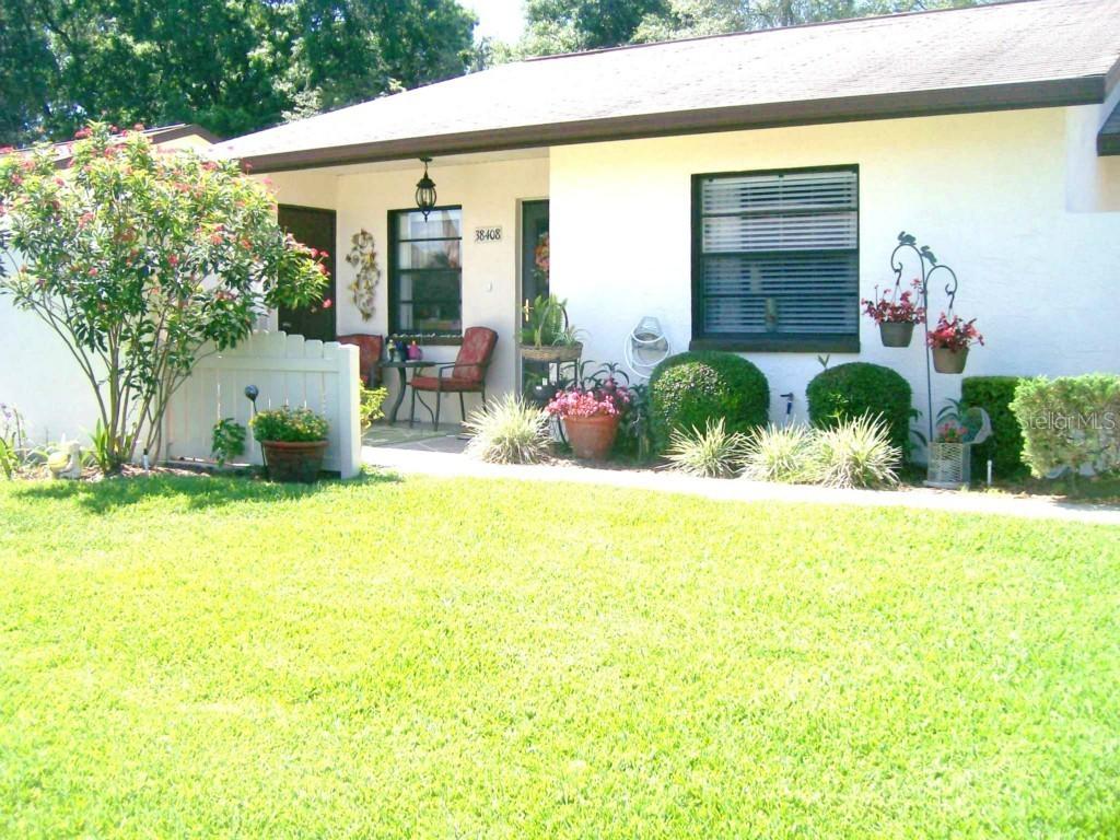 38408 Cottonwood Pl. #., Zephyrhills, FL 33542