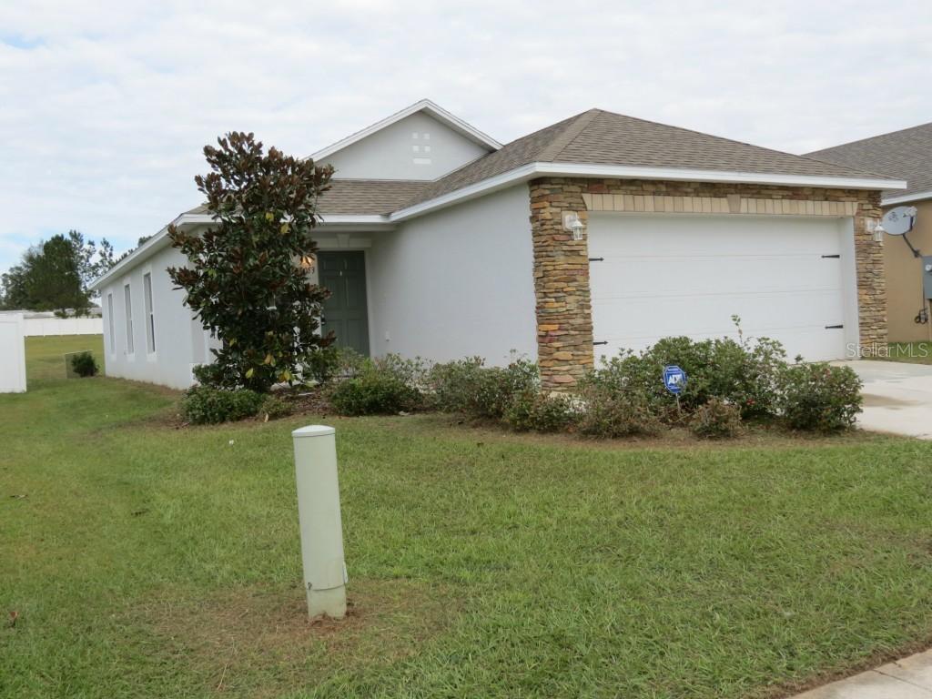 36053 Markree Castle Ave., Dade City, FL 33525