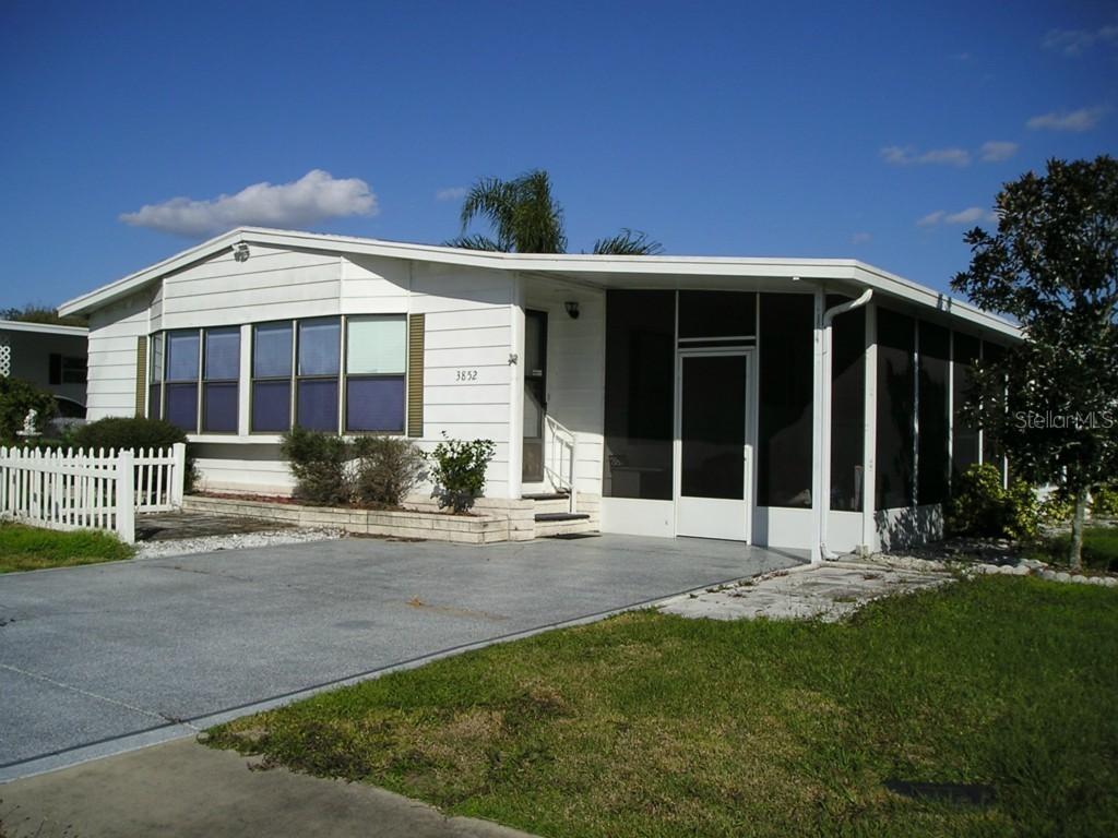 3852 Julie Dr., Wesley Chapel, FL 33543