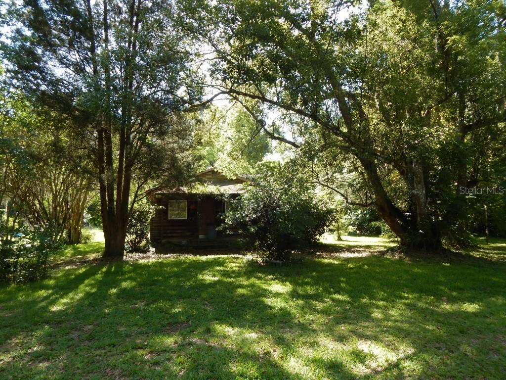 13602 13th St., Dade City, FL 33525