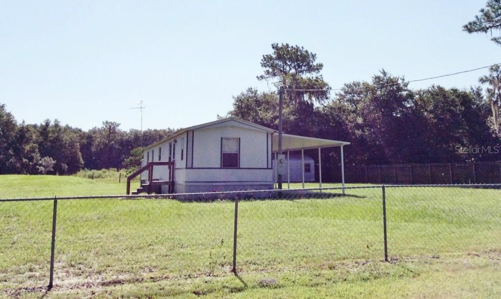 1542 Maypop St., Zephyrhills, FL 33540