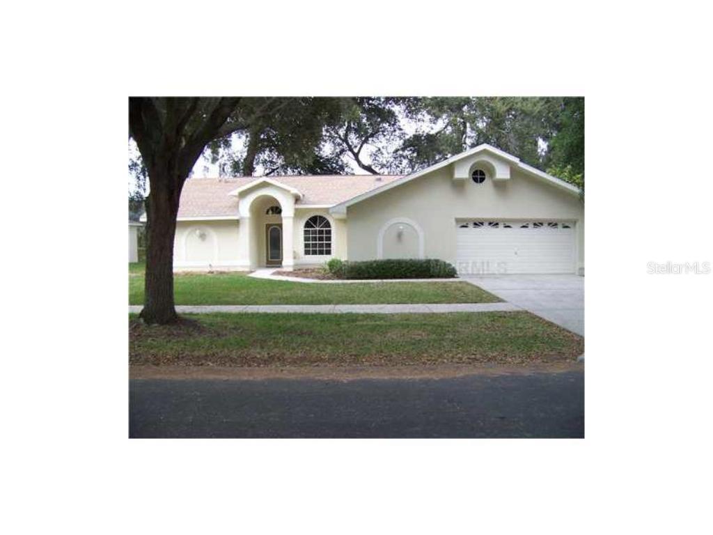 6621 Foxmoor Dr., Zephyrhills, FL 33542