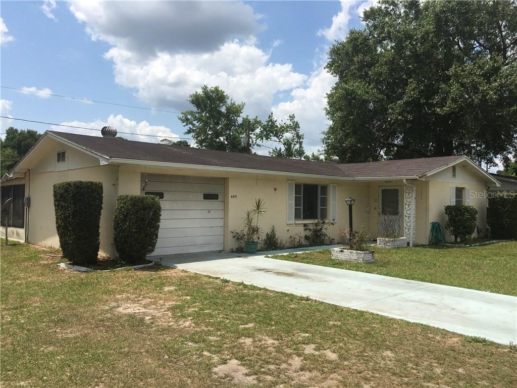 6015 10th St., Zephyrhills, FL 33542