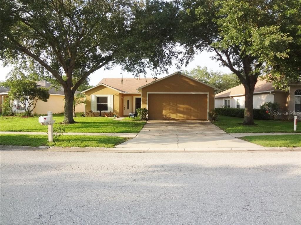 1612 Maximilian Dr., Wesley Chapel, FL 33543