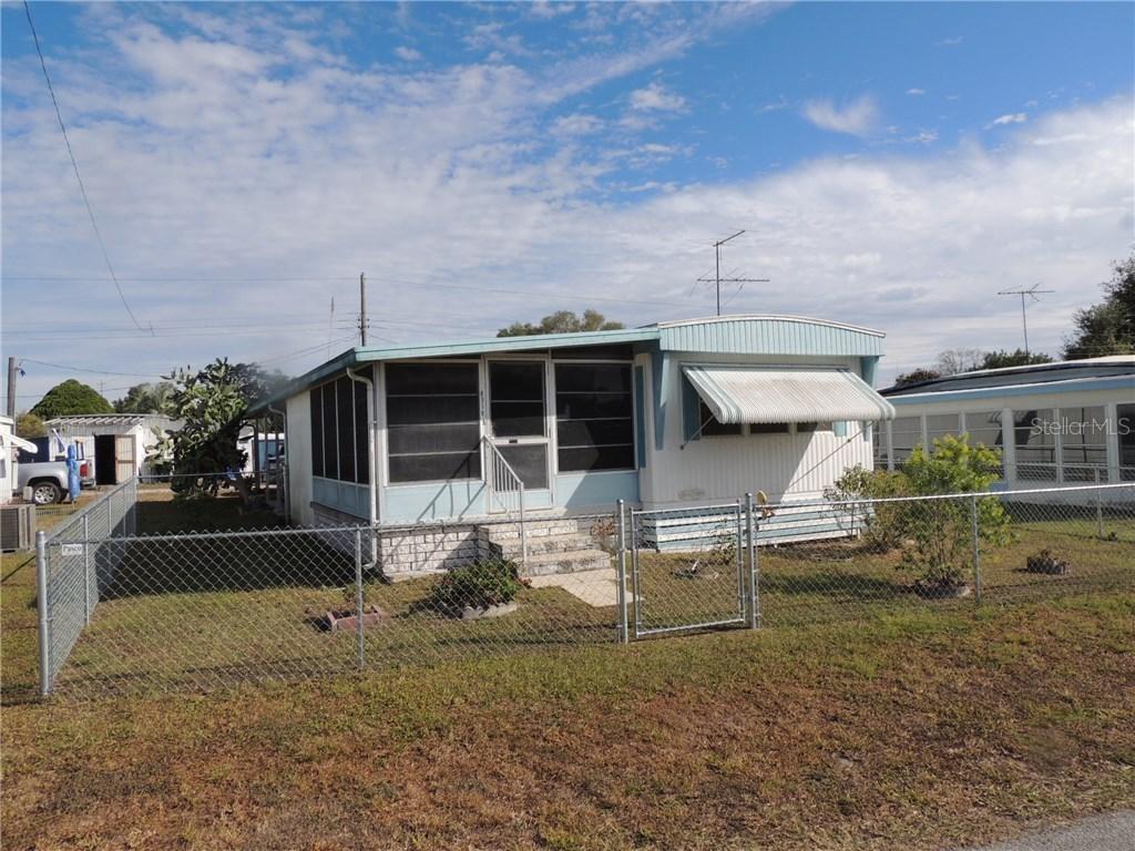6314 Connecticut St., Zephyrhills, FL 33542