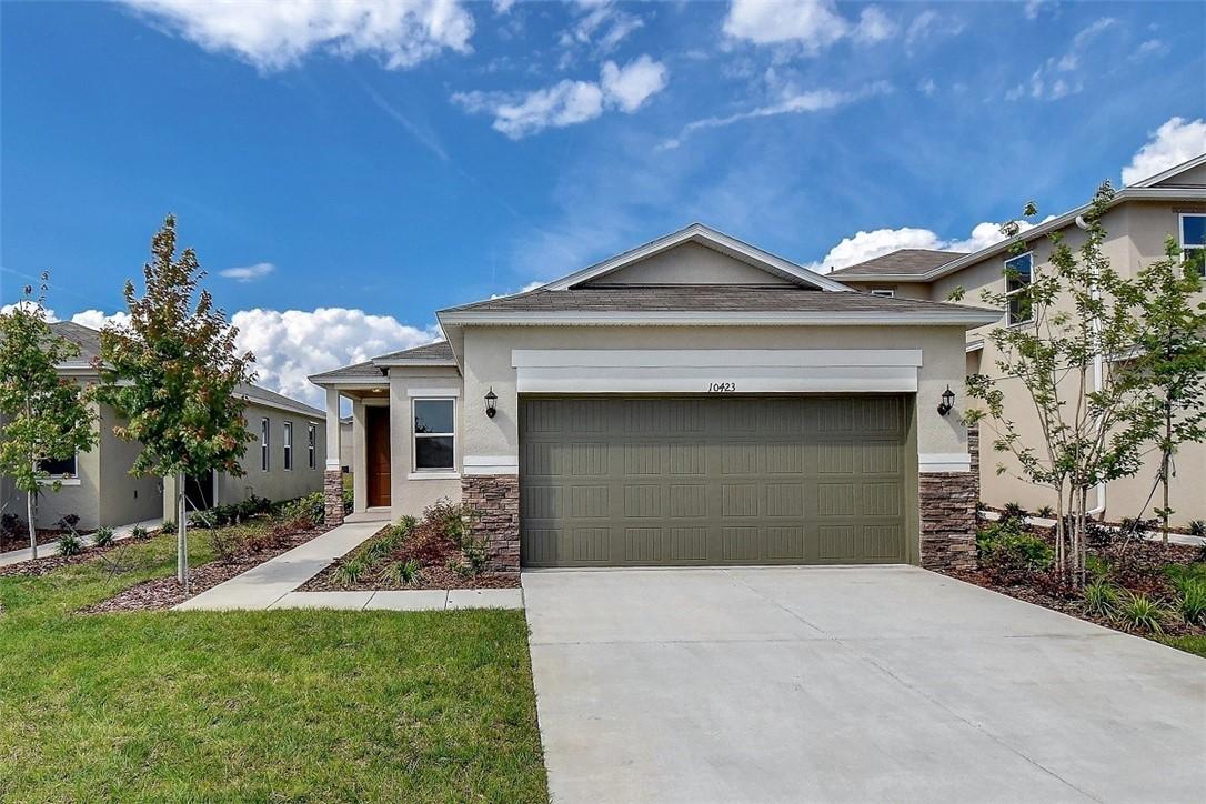 10423 Laguna Plains Dr., Riverview, FL 33578