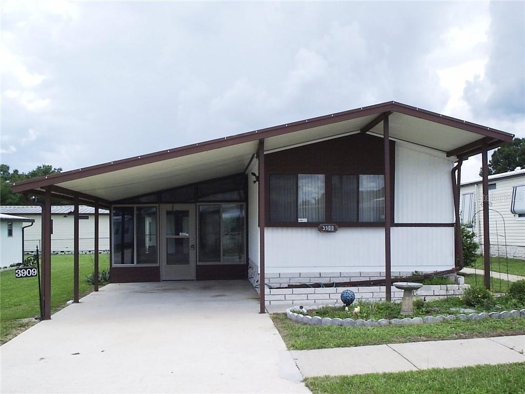3909 Kim Dr., Zephyrhills, FL 33543