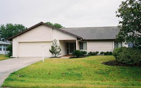 13 Clinton Ct., Palm Coast, FL 32137