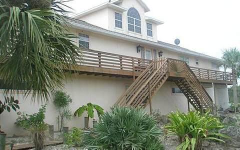 2667 Daytona Ave., Flagler Beach, FL 32136