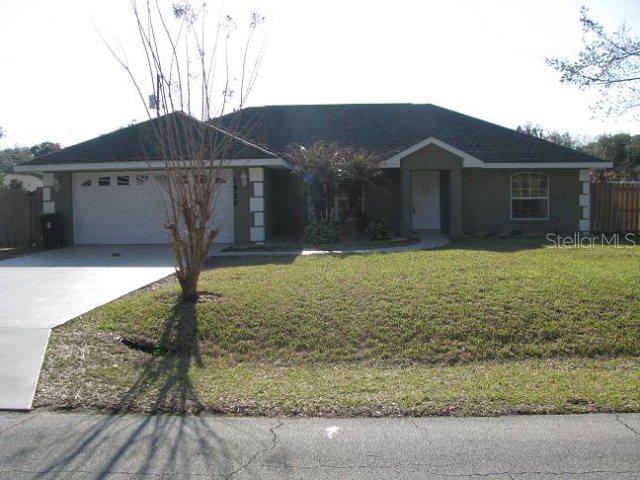 1526 Royal Palm Dr., Edgewater, FL 32141