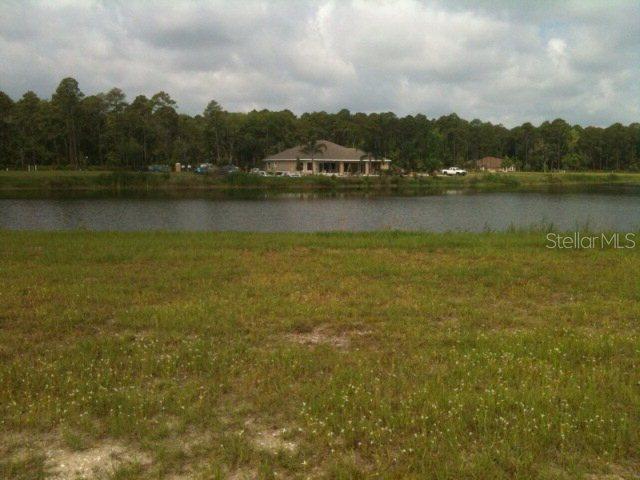 35 Scarlet Oak Cir., Palm Coast, FL 32137