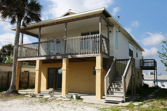 912 Central Ave., Flagler Beach, FL 32136