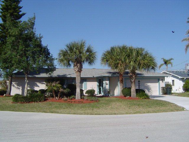 26 Coral Reef Ct., Palm Coast, FL 32137