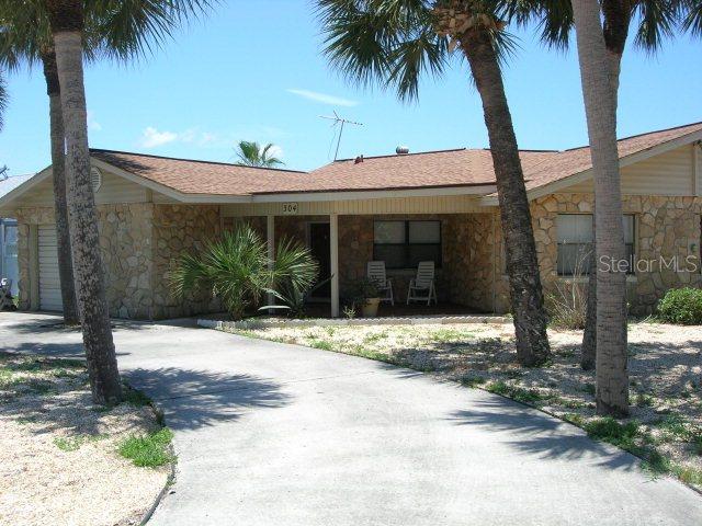 304 12th St., Flagler Beach, FL 32136