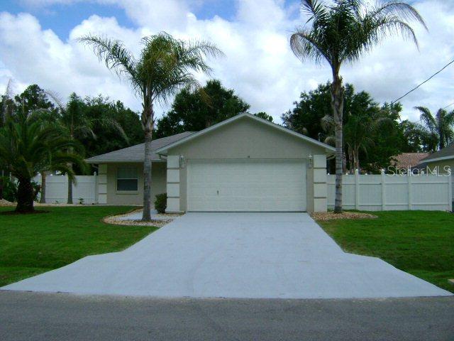 10 Burning Ember Ln., Palm Coast, FL 32137