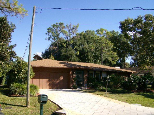13 Woodglen Pl., Palm Coast, FL 32164