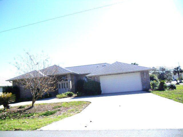 2 Flarestone Ct., Palm Coast, FL 32137
