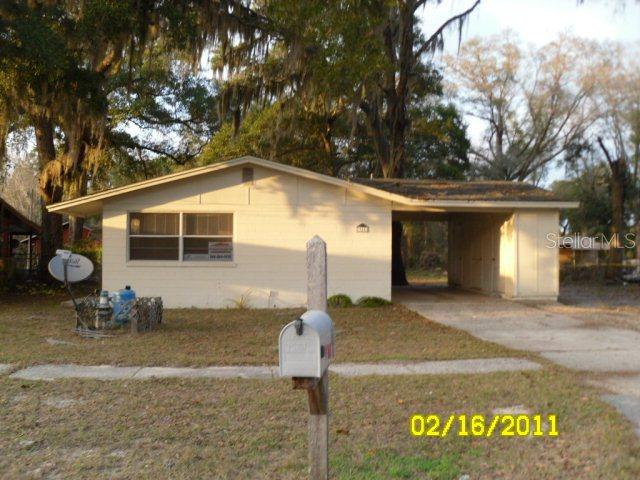 144 Live Oak St., San Mateo, FL 32187