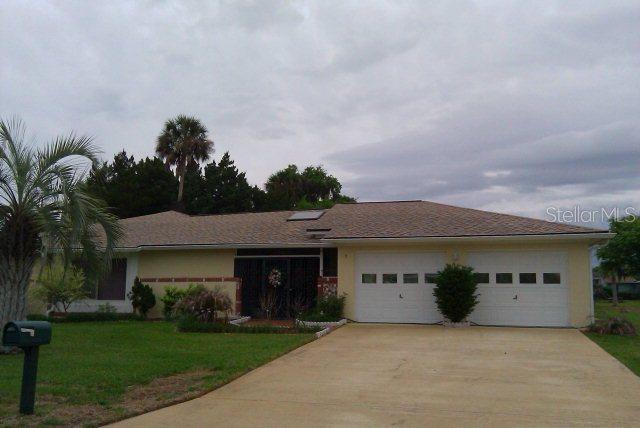 2 Castle Ct., Palm Coast, FL 32137