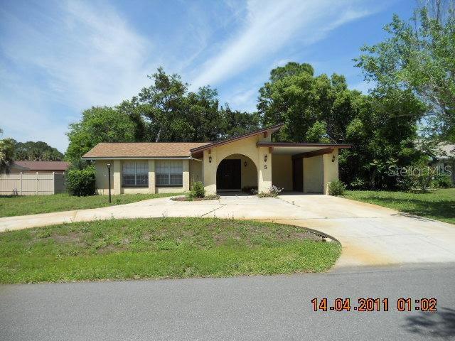 5 Clark Ln., Palm Coast, FL 32137