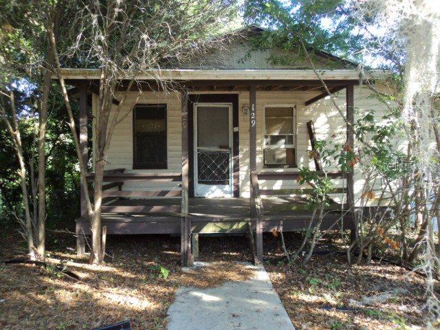 129 Peterson Ct., Daytona Beach, FL 32117