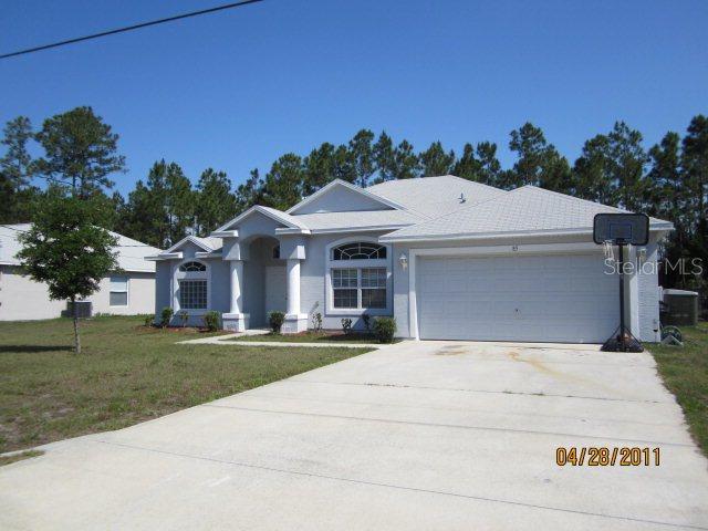 85 Raemoor Dr., Palm Coast, FL 32164