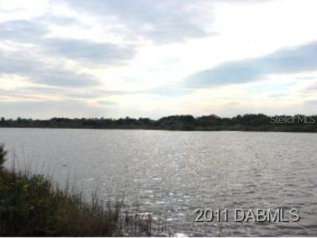 2526 Lakeshore Dr., Flagler Beach, FL 32136