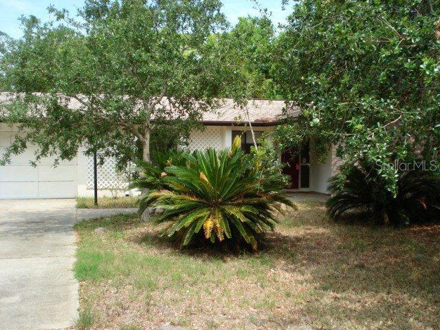 60 Courtney Pl., Palm Coast, FL 32137