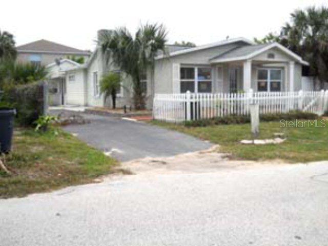 215 7th St., Flagler Beach, FL 32136