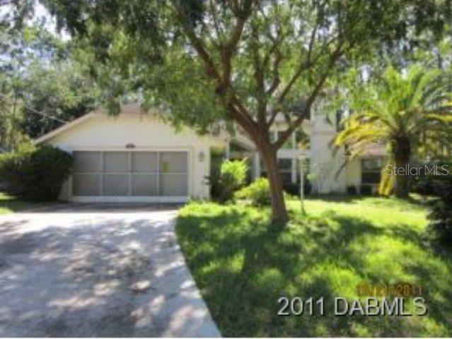 16 Woodworth Dr., Palm Coast, FL 32164