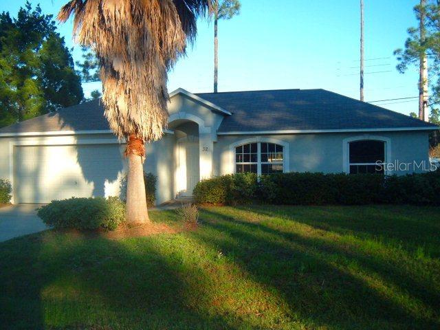 32 Emerson Dr., Palm Coast, FL 32164