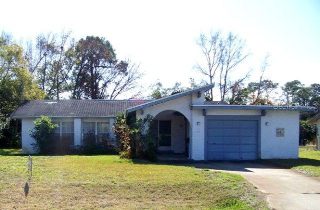 32 Cooper Ln., Palm Coast, FL 32137