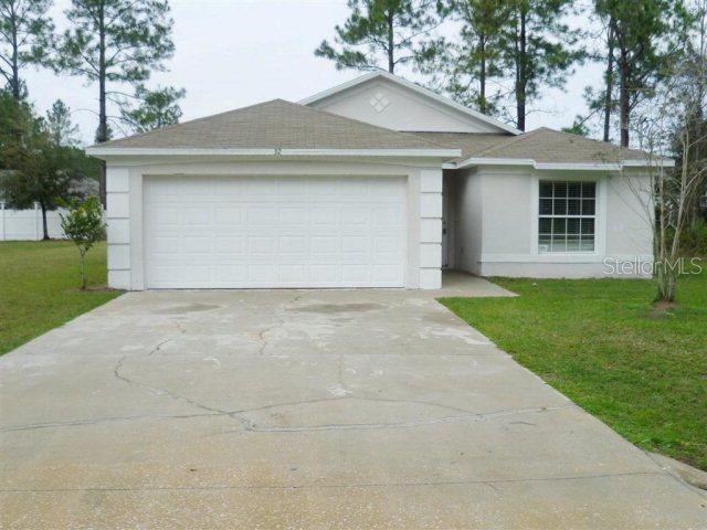 32 Robinson Dr., Palm Coast, FL 32164