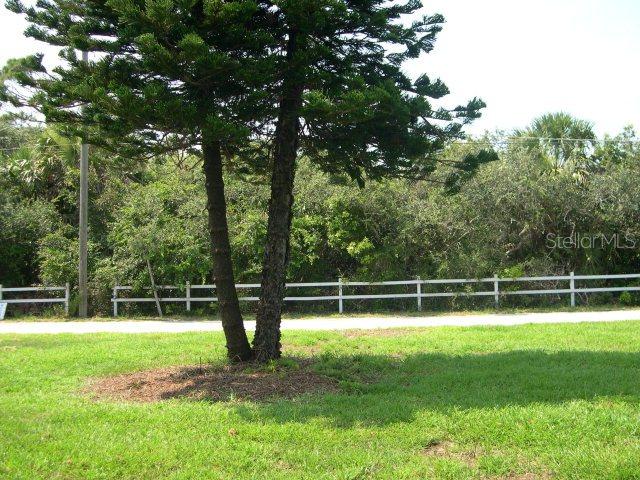 3 Coventry Ln., Flagler Beach, FL 32136