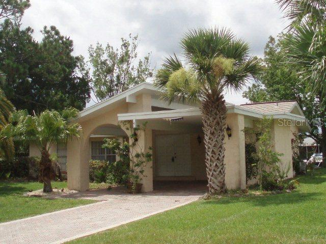 4 Carry Ct., Palm Coast, FL 32137