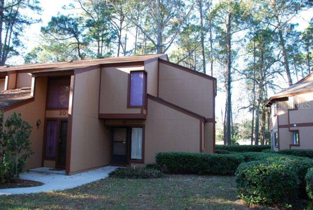 19 Pine Hurst Pl., Palm Coast, FL 32137