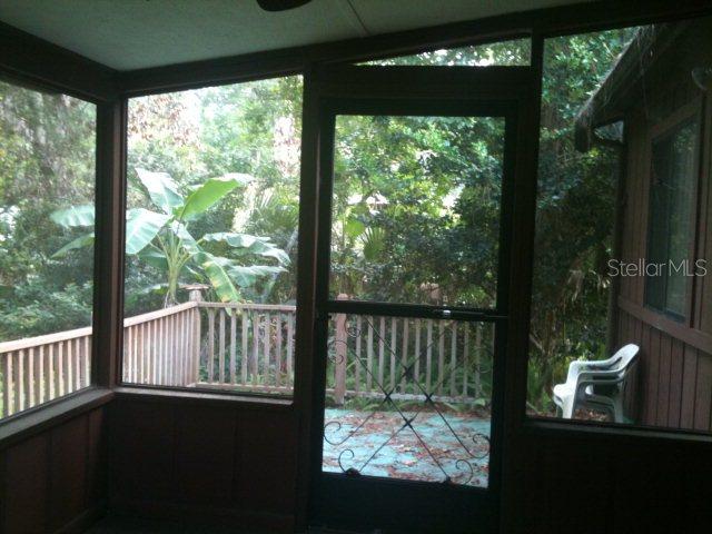 25 Oak Ln., Flagler Beach, FL 32136