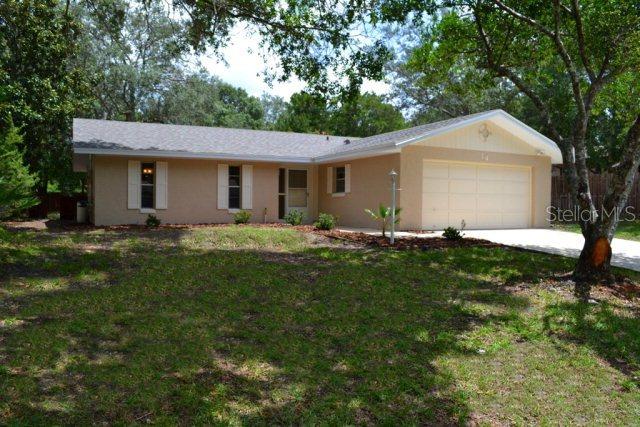 14 Blyth Ct., Palm Coast, FL 32137