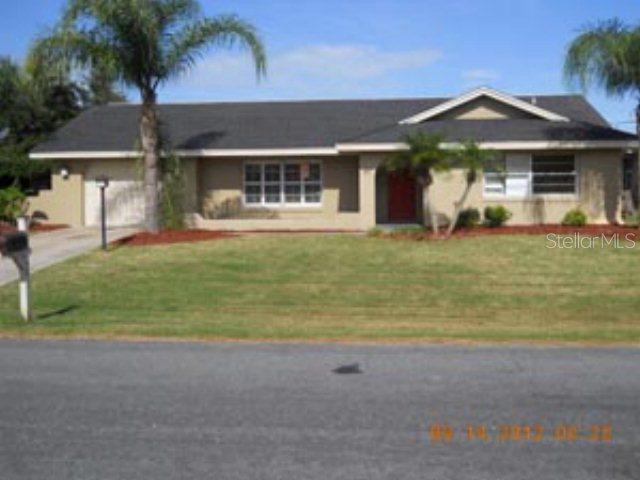 40 Clarendon Ct., Palm Coast, FL 32137