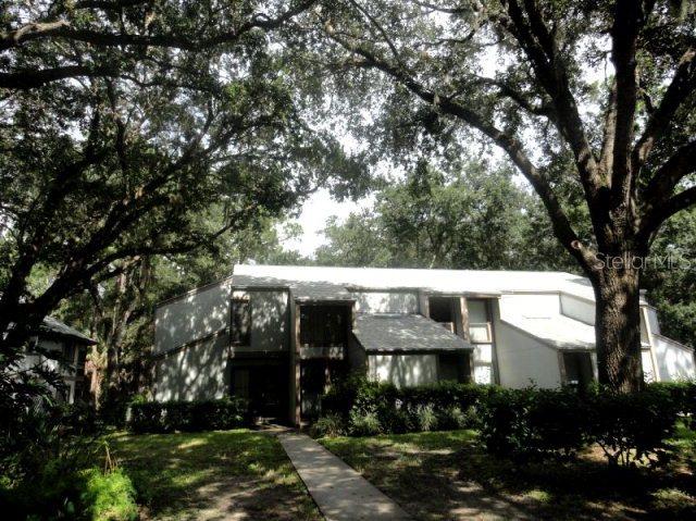 2 Mid Oaks Cir., Palm Coast, FL 32137