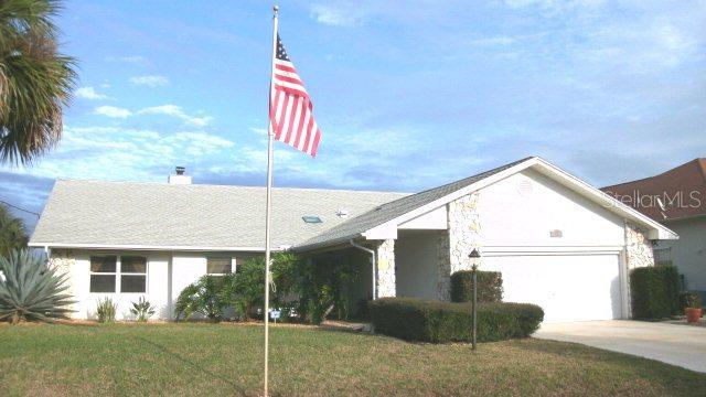 12 Crandell Ct., Palm Coast, FL 32137