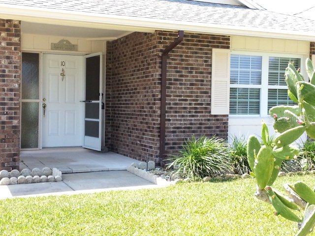 10 Classic Ct., Palm Coast, FL 32137